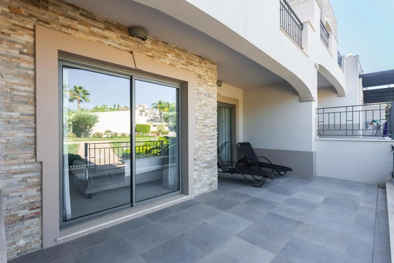 Vilamoura Pine Hills Villa