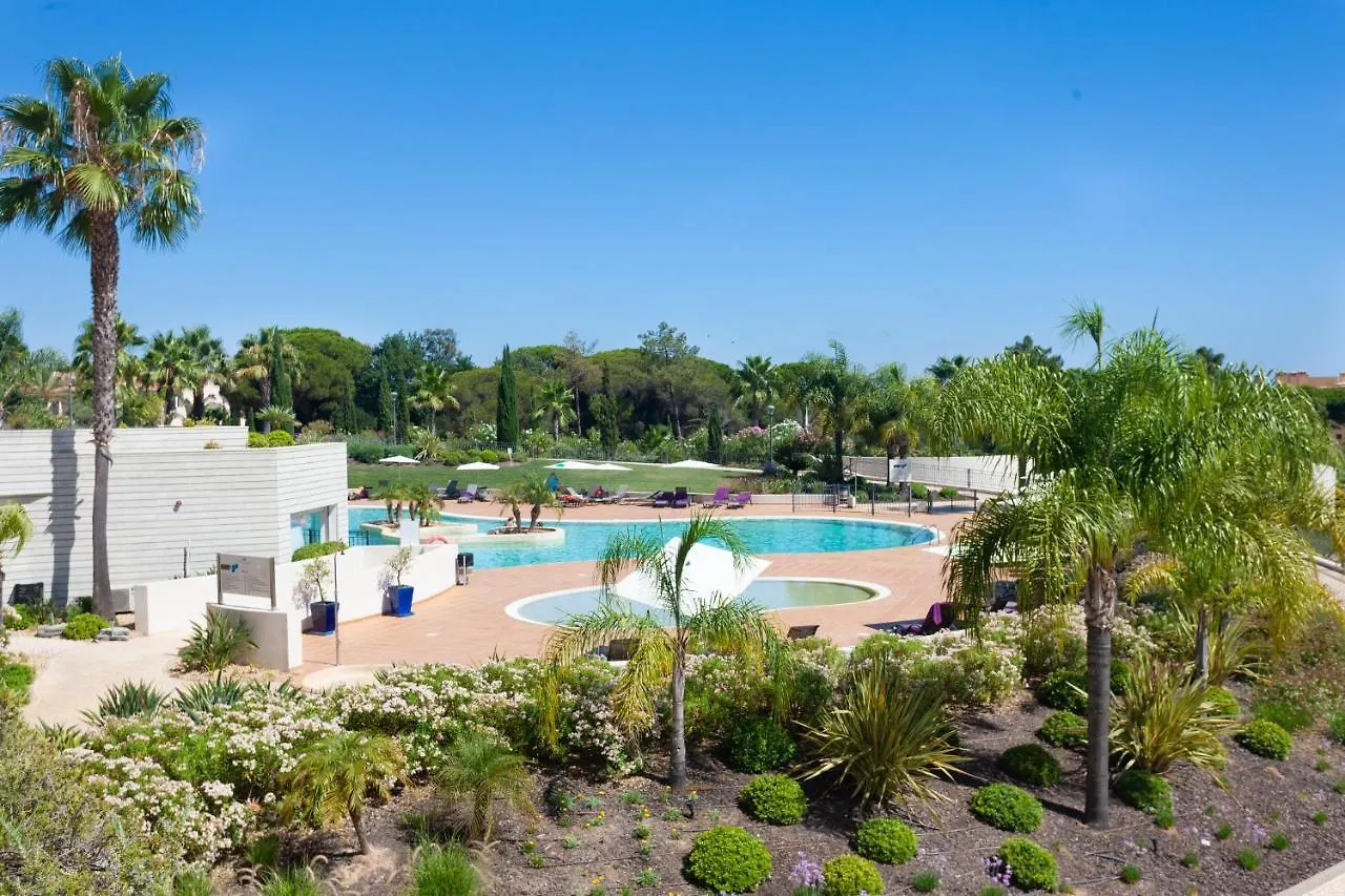 Vilamoura Pine Hills Villa