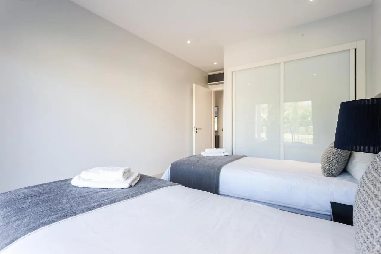 Vilamoura Pine Hills Villa